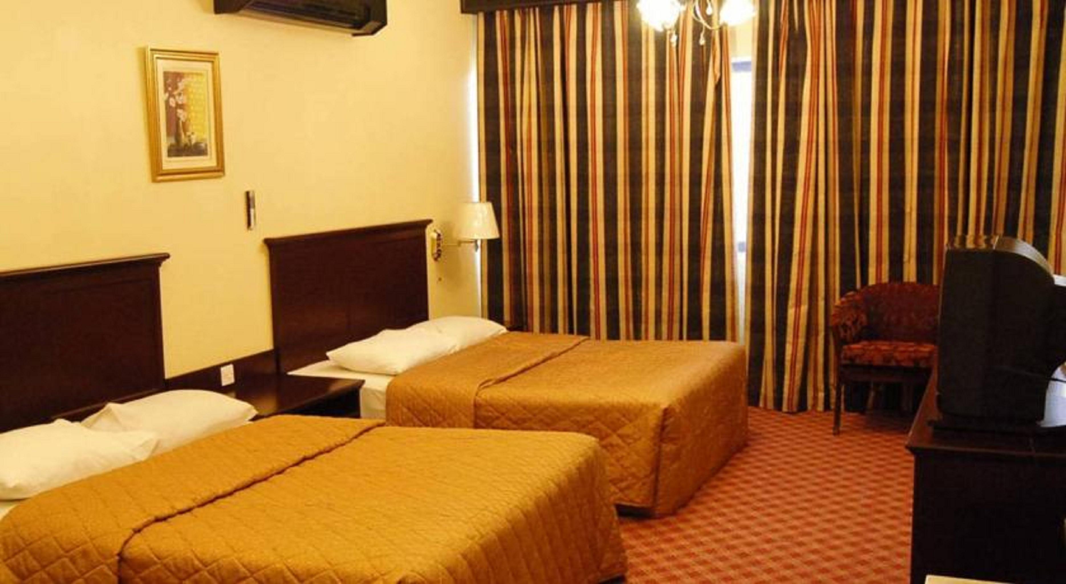 Abjad Crown Hotel Дубай Екстер'єр фото